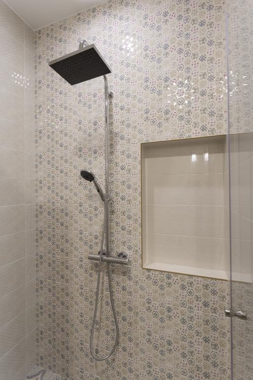 Modern Double Bedroom Apartment In Arkadia Odessa Exterior foto